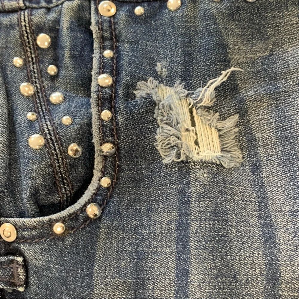 INC International Concepts Blue Skinny Jeans with Distressed Studded Details - Picture 11 of 14